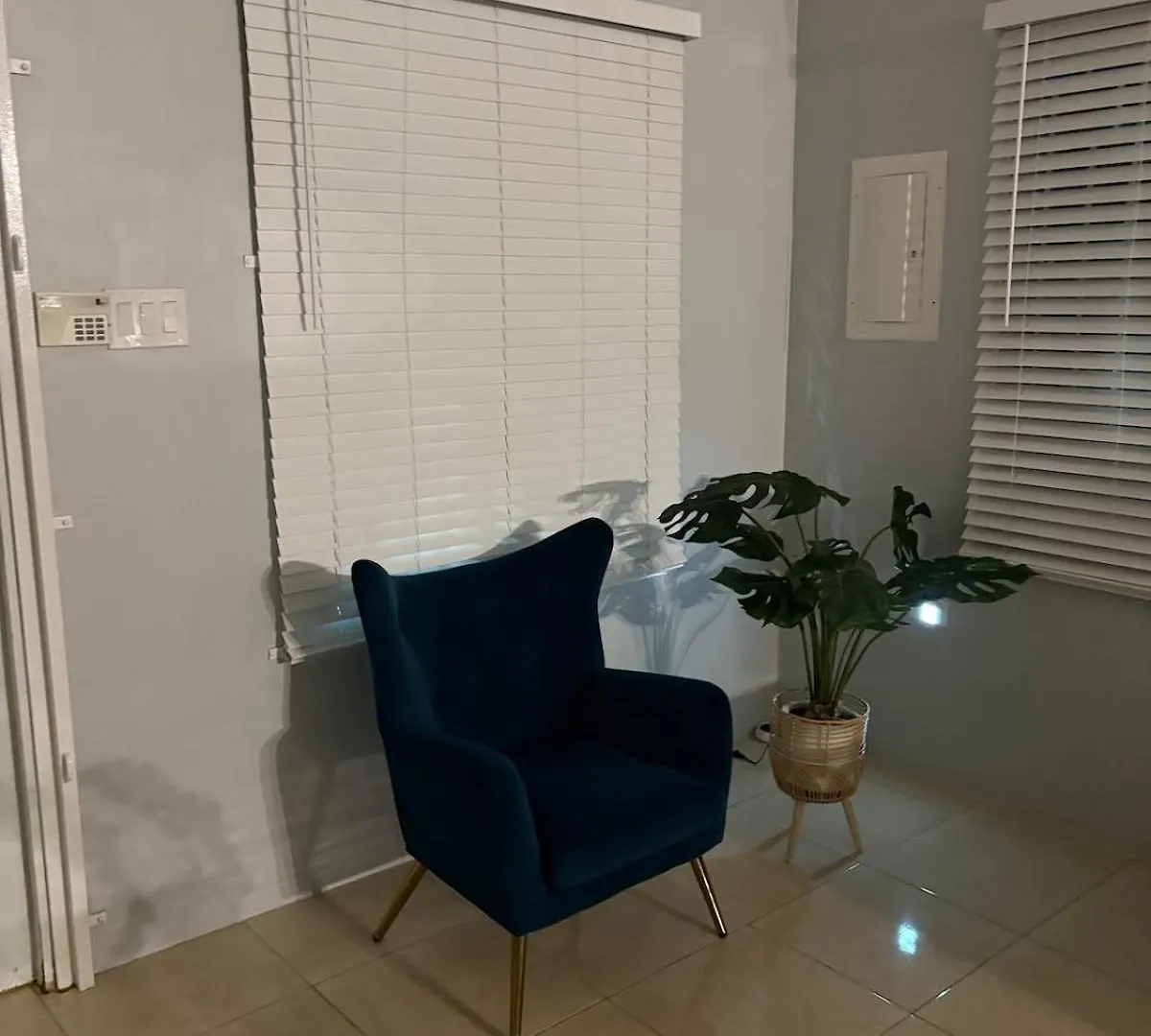 Semesterbostad Cheerful two bedroom home close to mall and Hellshire beach Portmore Jamaica